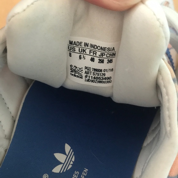 Adidas Superstar Sneakers colorful pattern - Picture 5 of 5